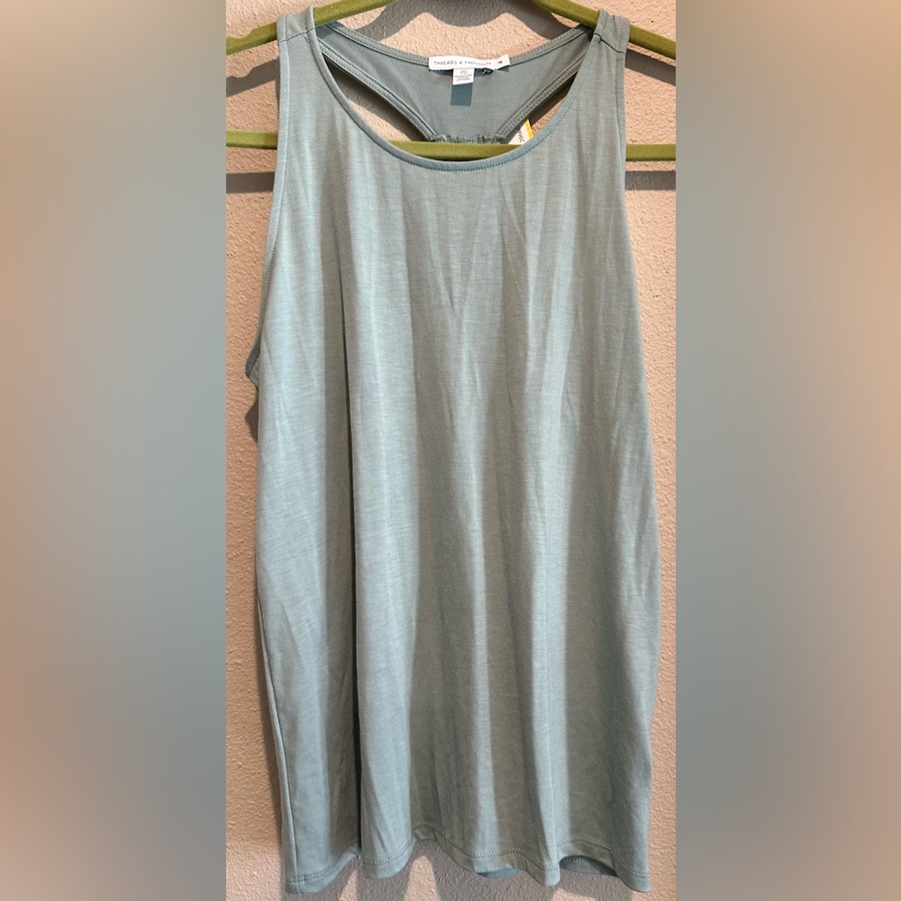 Threads 4 Thought Green Keyhole Tank
